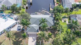 Coral Key Escape w Waterfront Heated Pool-Spa-Direct Gulf Access - 5