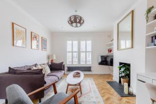 Gorgeous 3BDR Flat in the Heart of South London - 3