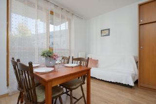 Obywatelska Apartment by Solarento - 3