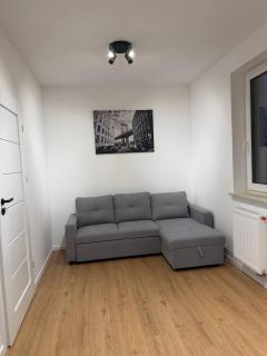 Mieszkanie 3 pokojowe Marki - 1