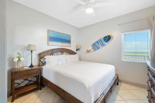 Lighthouse 1214 by Liquid Life - 8