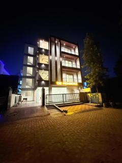 The Prominence Hotel Greater Noida - 2