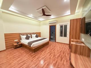 The Prominence Hotel Greater Noida - 9