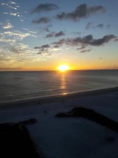 Irresistible Beach Life, Spectacular Sunsets - FMB - Condo Sunset Vista - Roelens - 9