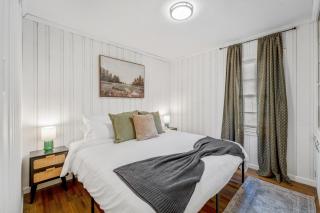 Parkside - Fully Fenced - Pets YES by Daffin Park - 9