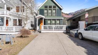 Pacific Street Townhome 514B by AvantStay Cute Townhouse in the Heart of Telluride - 6