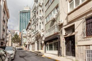 Comfortable Apt In The Center - 8