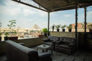 Kemitt pyramids view inn - 0