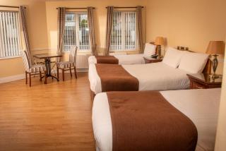 Óstán Loch Altan - 2