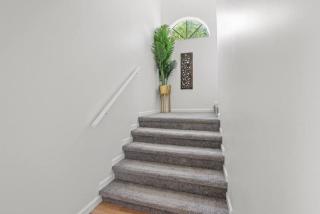 Luxury on Lakeside - 2