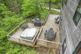 Hiltop Haven The Double Stack - 7