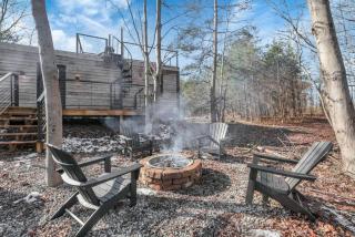 Hiltop Haven The Top Deck - 1