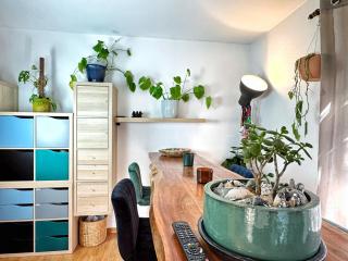 HolidayHome Apartments I Petfriendly Spaceous Apartment in Friedrichshain - 6