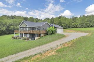 Serenity on Siverly by Purple Munky Hospitality - 6