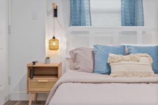 Cocoa Hideaway with Air Hockey, Darts and Beach Gear - 2