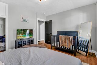 Nostalgic in Nelsonville - 2