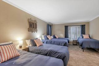 Valley View Villa - 9