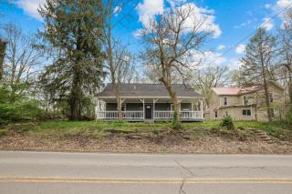 The Landing Spot - 8