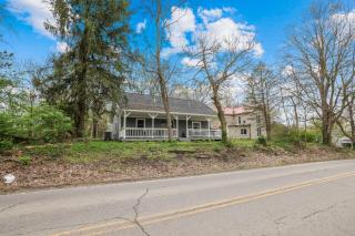 The Landing Spot - 4