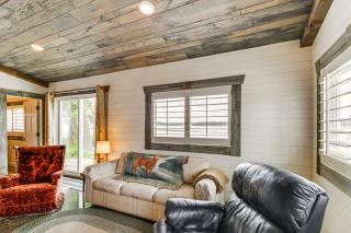 Cozy Cabin on Big Pine Lake with Dock and Fire Pit - 5