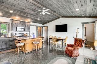 Cozy Cabin on Big Pine Lake with Dock and Fire Pit - 6