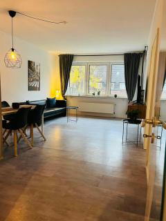 Spacious Apartment for 3 Guests - 0