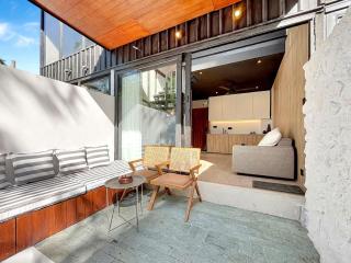 Moon Studio By Local Property Team - 7