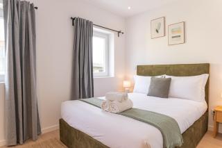 Campolide Charming Studios & Apartments - 8