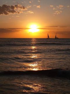 Frente a Playa Mansa - 9