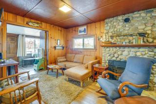Hunting and Fishing Base! Rustic Otter Lake Cabin - Otter Lake - 5