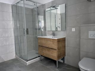 Le Vieux Bourg Apartment 5, Spacious 1 bed Apartment, Bourg Centre - 7