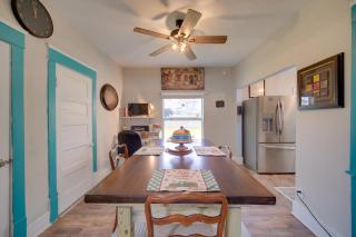 Pet-Friendly Highland Square Home with Workspace - 4