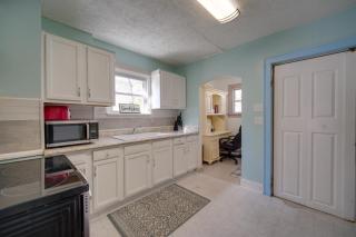 Akron Made Easy! Spacious Family Home Near Dtwn - 2