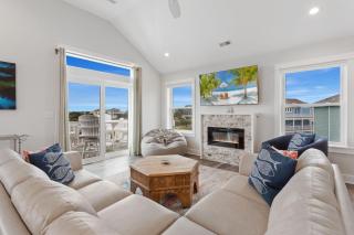 1013 - Hook'em (formerly High Tides and Philly Forever) - Corolla - 2