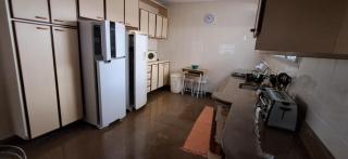 Espaçosa casa em Ubatuba, a 100m da melhor praia - 6