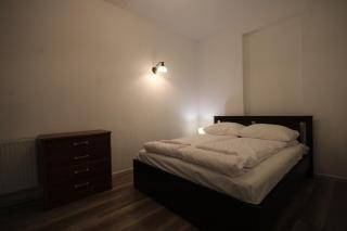 Krakow Central Vintage Apartment by Rently - 4