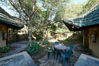 Mokolodi Backpackers - 1