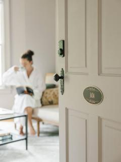 Guestroom in Old Town | Steps to Lake & Everything - 0