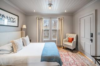 Guestroom in Old Town | Steps to Lake & Everything - 5