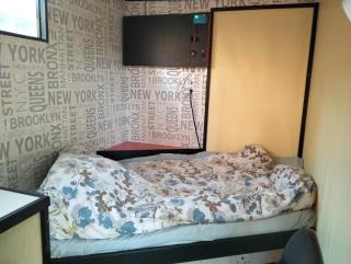 Sauna Wagon outside Backpackers Hostel - 2