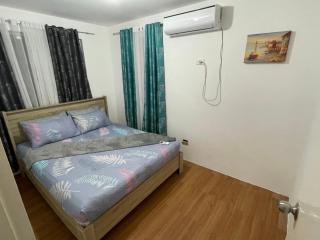 Full Aircon Camella House w/ wifi Netflix hotwater - 5