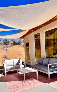 Stars on the Rocks - Pool, HotTub, FirePit, Boulders! - 1