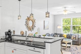 Family Tides in Blue Mountain - 0