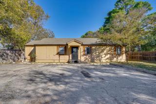 4 Mi to Southlake Town Sq Peaceful Gated Retreat! - 9