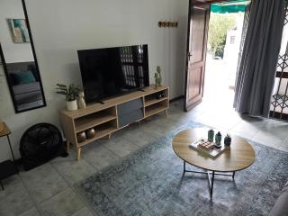 1 bed Apartment in the heart of Sandton - 6