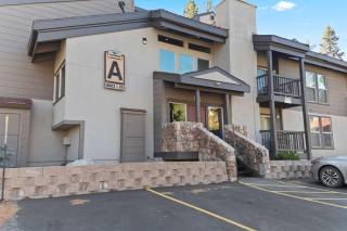 Chamonix #15 - Cozy Mtn Retreat with Fireplace - 4