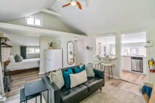 Top 5% Tiny Home by River/Lake in Old Town NOTL - 4