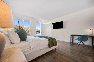 The Jade Hill Views - Penthouse - Pool, Gym, Balcony - 6