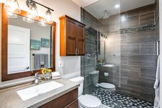 Vineyard 2 Bed Farm Home | Mins to Town & Wineries - 6