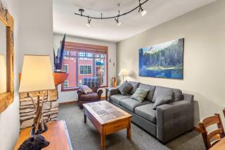 The Village #2408 - Village Center Cozy Getaway w Fireplace - 2